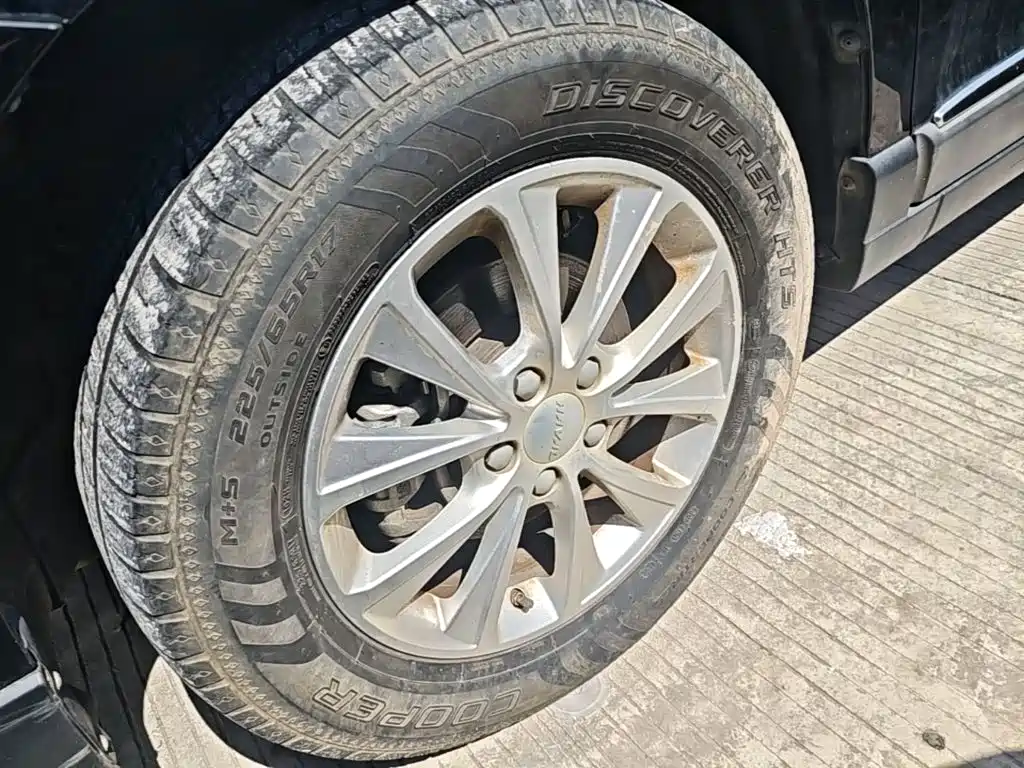Photo 23 - Haval H6