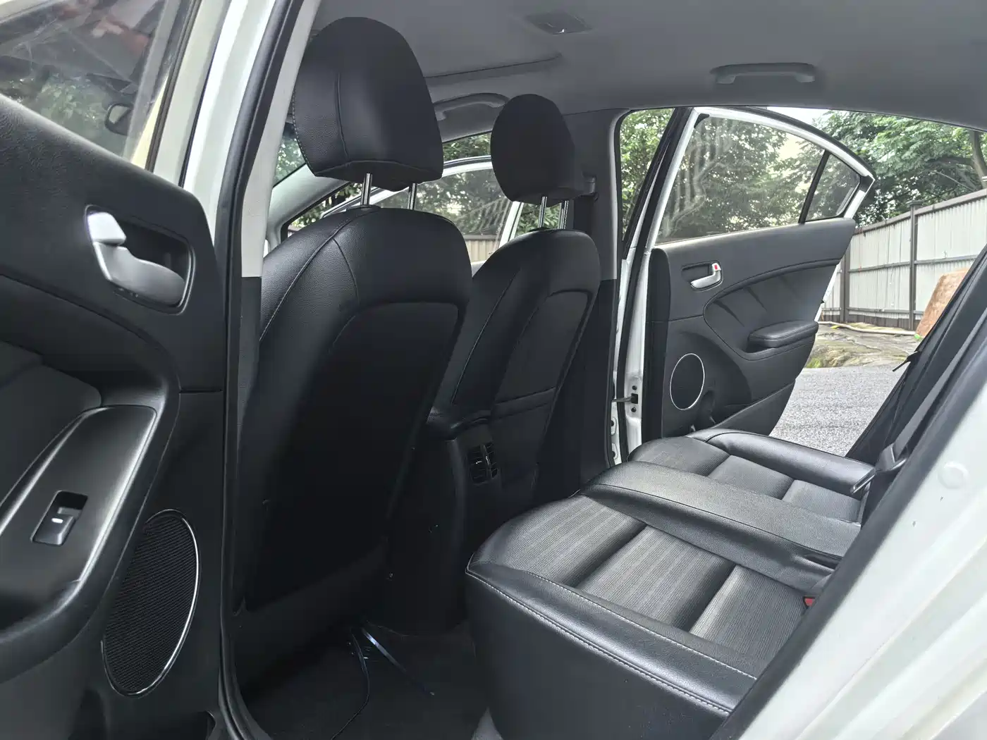 Kia K3 2017 1.6L Automatic 15th Anniversary Special GLS фото 9
