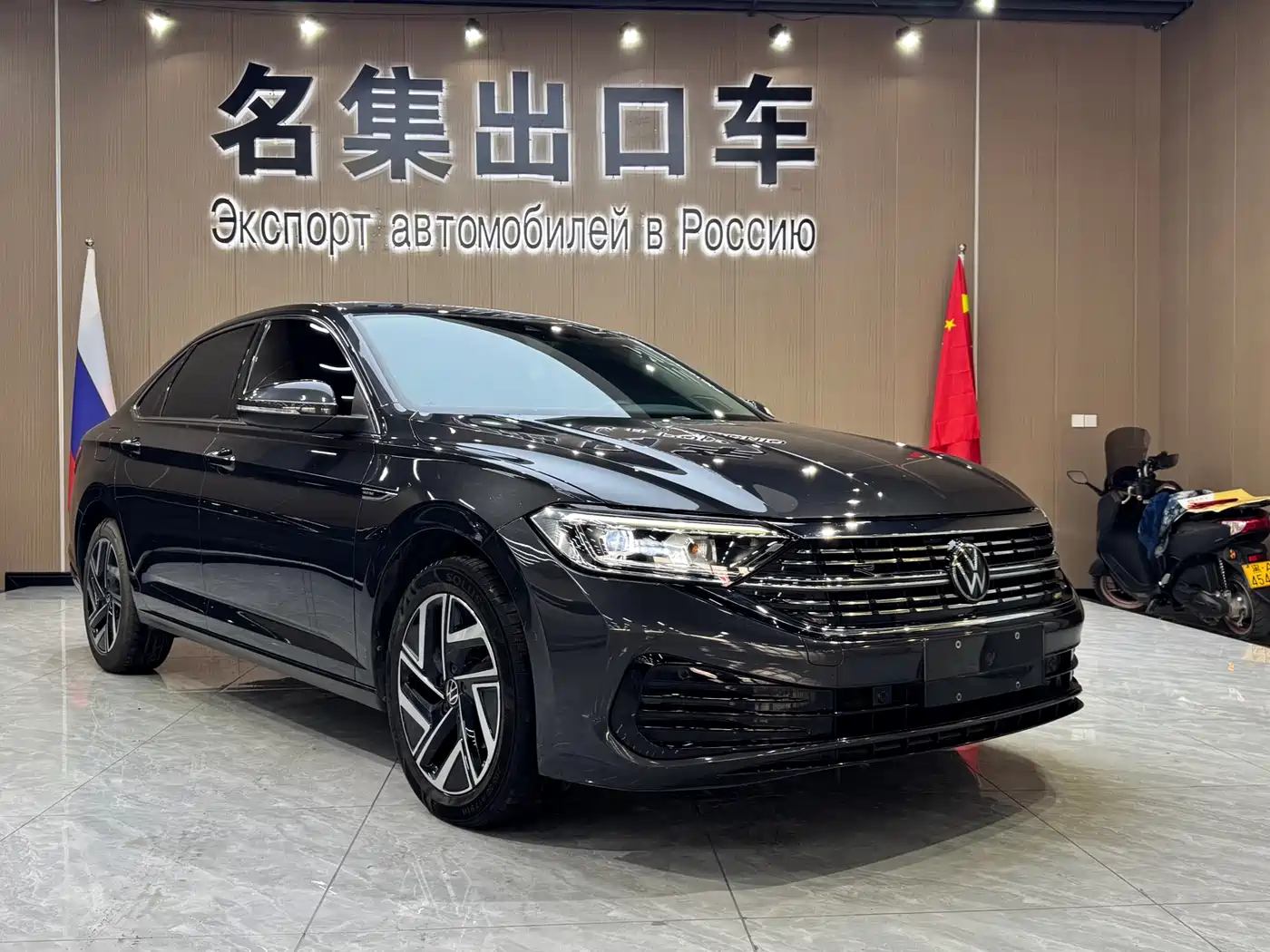 Volkswagen Sagitar 2023 280TSI DSG Surpass Plus Edition фото 2