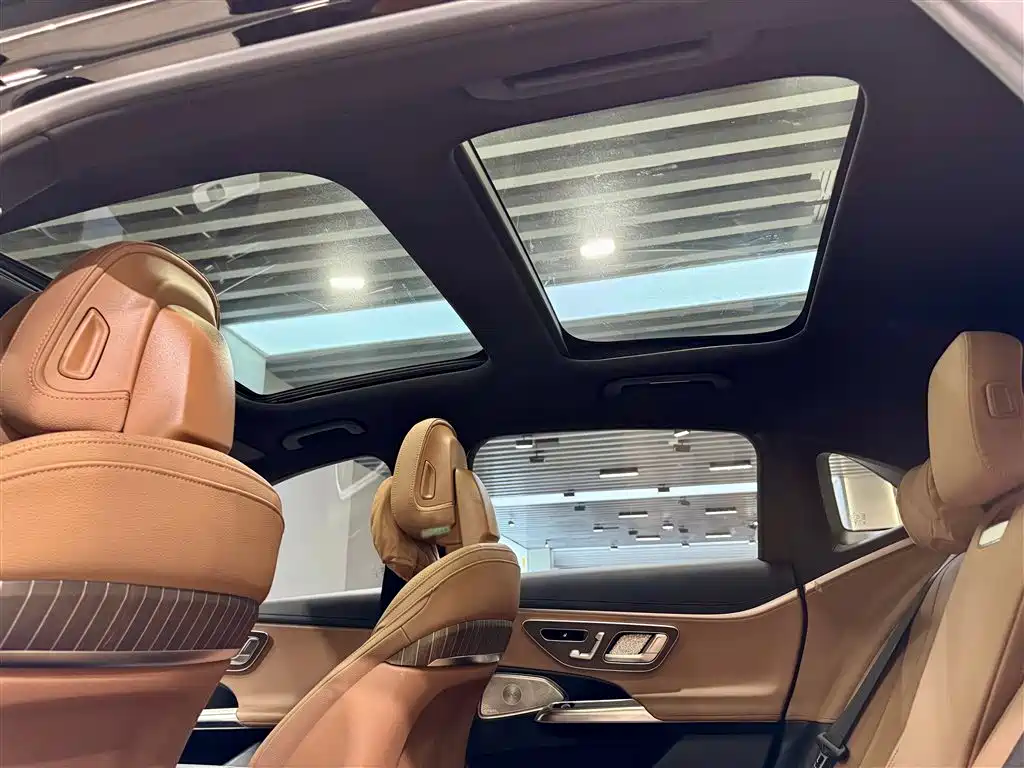 Mercedes-Benz E-Class 2024 Model E 300 L Luxury фото 28