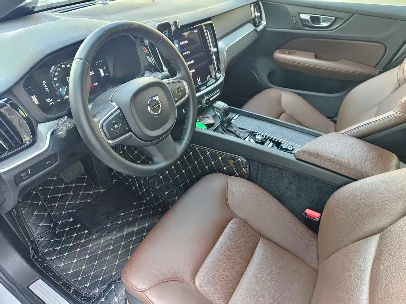 VOLVO S60