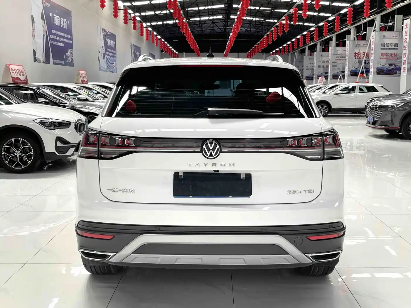 Volkswagen Tayron 2023 280TSI 2WD Luxury Plus Advanced Edition фото 5