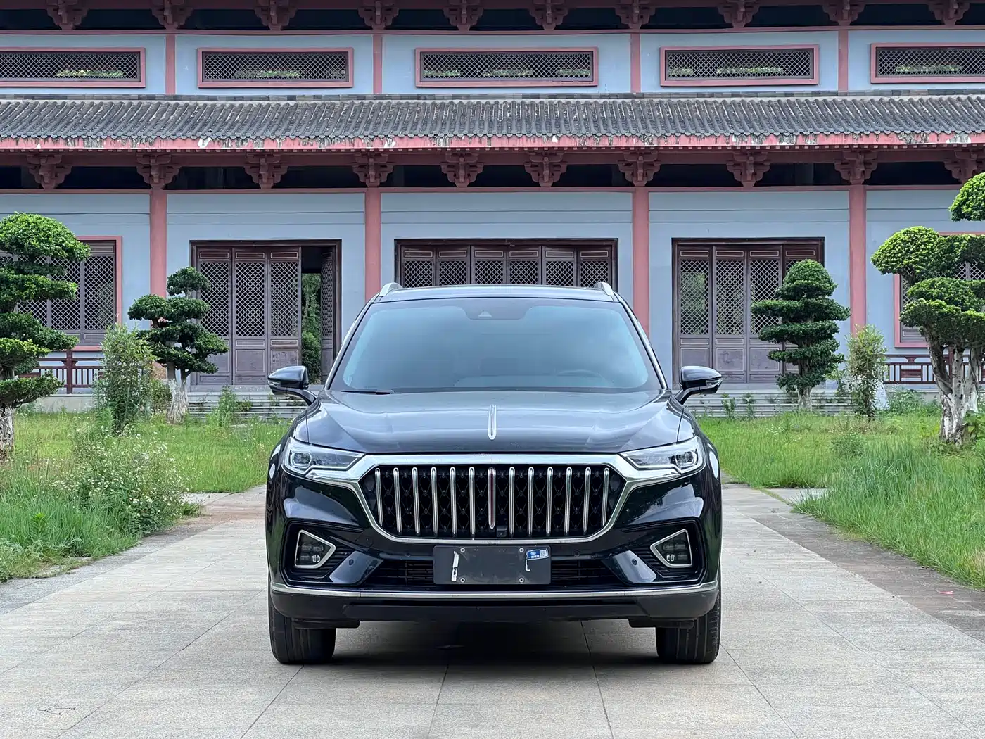 Hongqi HS5 2022 2.0T Smart Connect Premium Edition фото 2