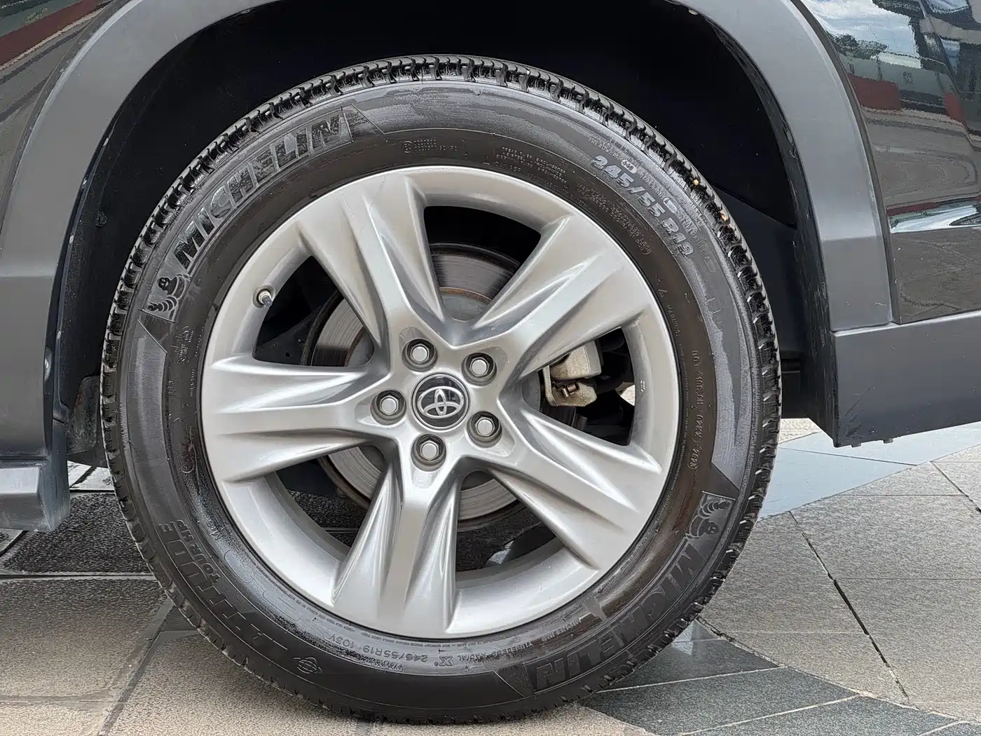 Toyota Highlander 2018 2.0T 2WD Luxury 7-seater (China V) фото 9