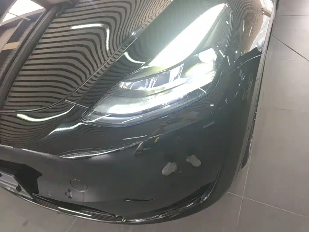 Фото 18 - Tesla Model Y