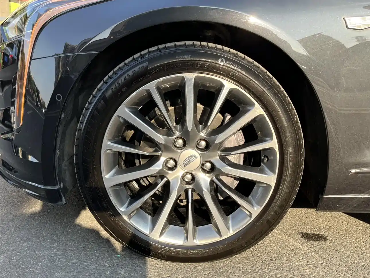 Cadillac CT6 2019 28T Leading Sport Model фото 34