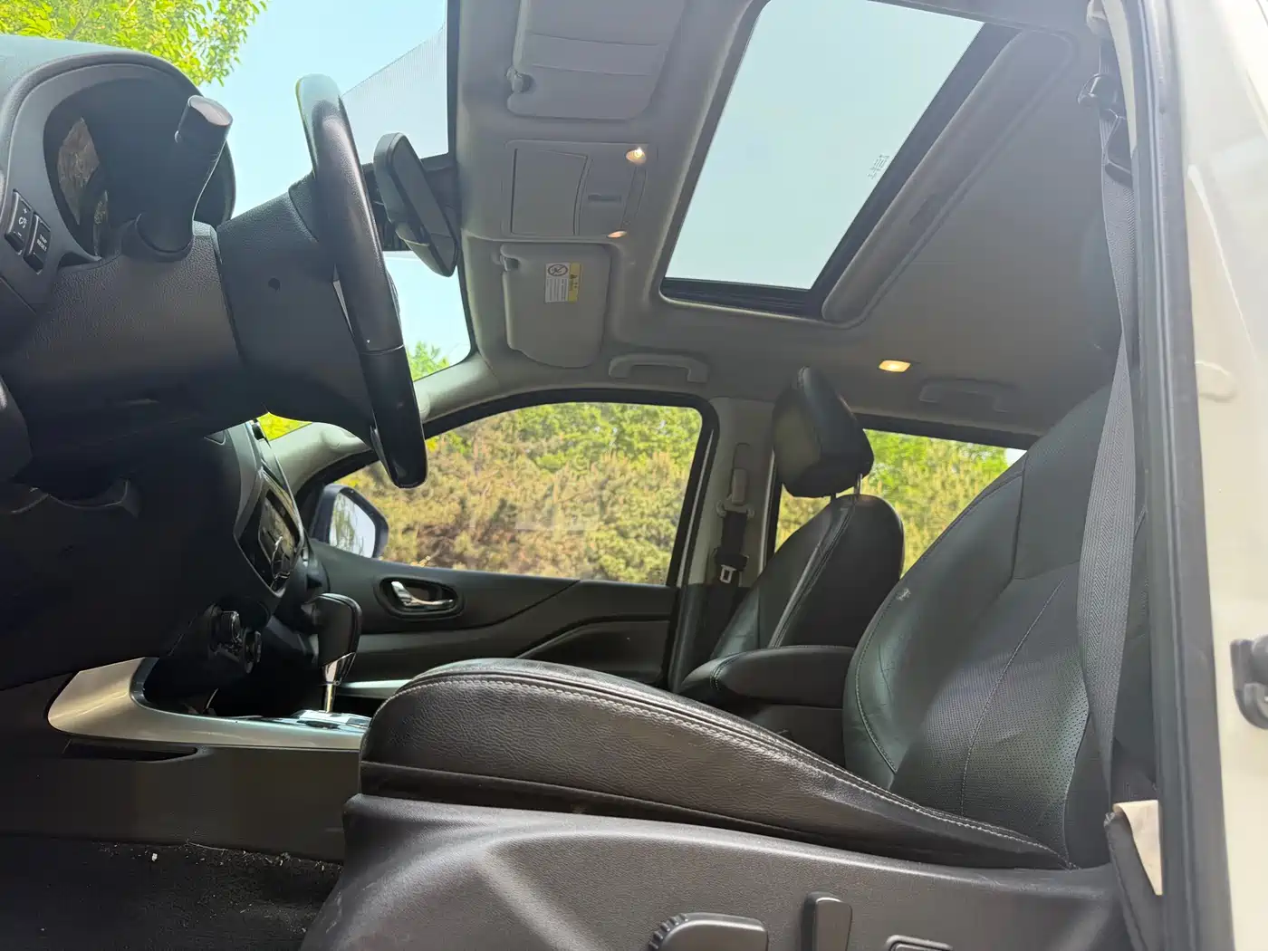 Nissan Terra 2018 2.5L Automatic AWD Flagship фото 6