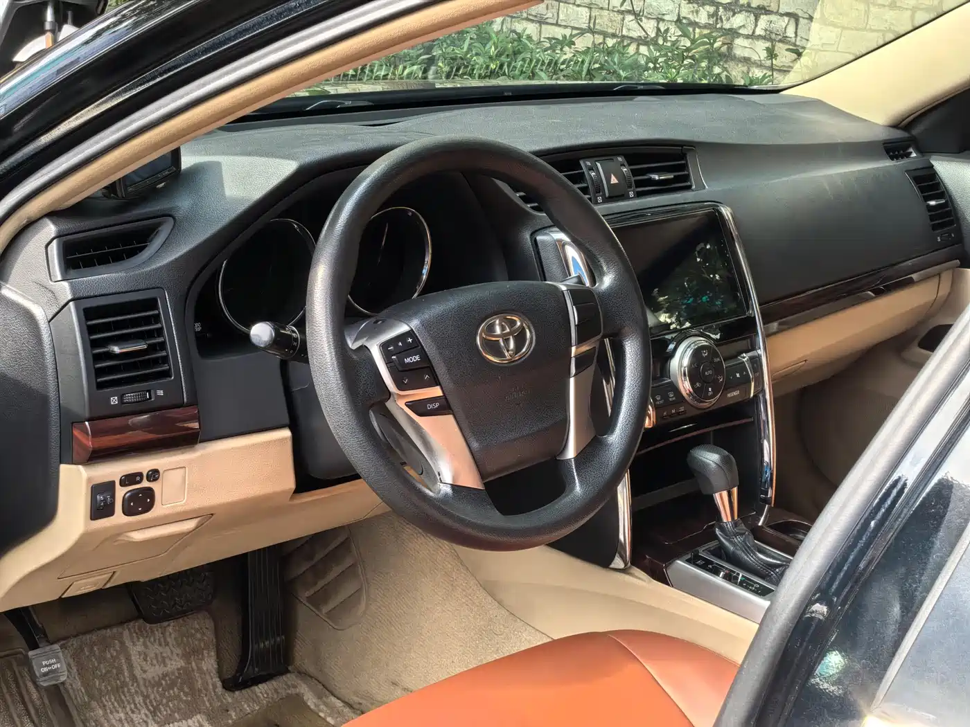 Toyota Reiz 2010 2.5S Elegance Elite Edition фото 7
