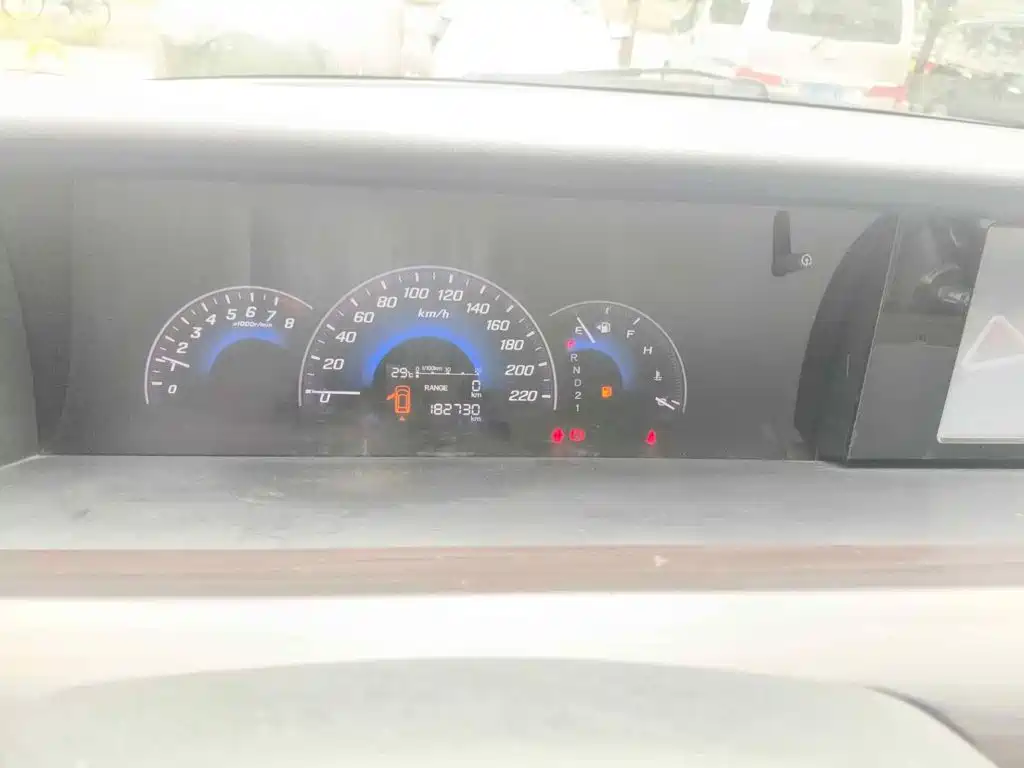 Honda Elysion 2013 2012 2.4L VTi Comfort Edition