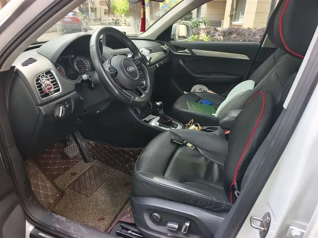 Audi Q3 2016 Model 30 TFSI Style фото 8