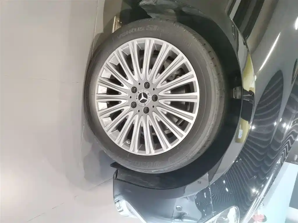 Mercedes-Benz E-Class 2023 E 300 L Sport Luxury фото 14