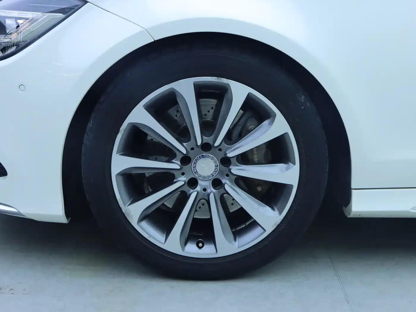 Mercedes-Benz CLS 2015 CLS 320 фото 4