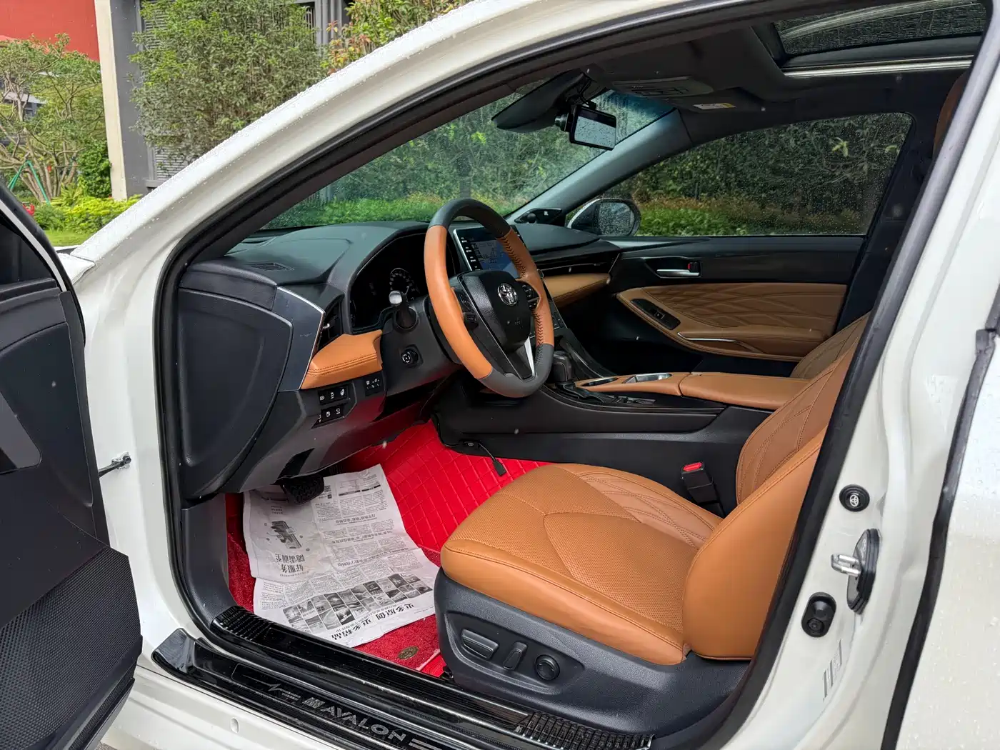Toyota Avalon 2019 Hybrid 2.5L Limited Flagship Version China V фото 18
