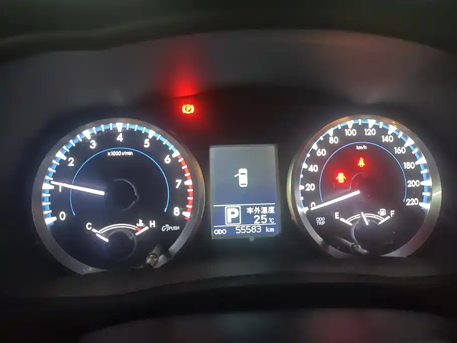 Toyota Highlander 2018 2.0T 4WD Elite 7-seater (China V) фото 14
