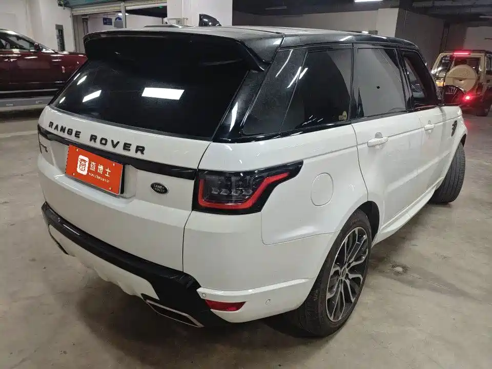 Фото 4 - Land Rover Range Rover Sport