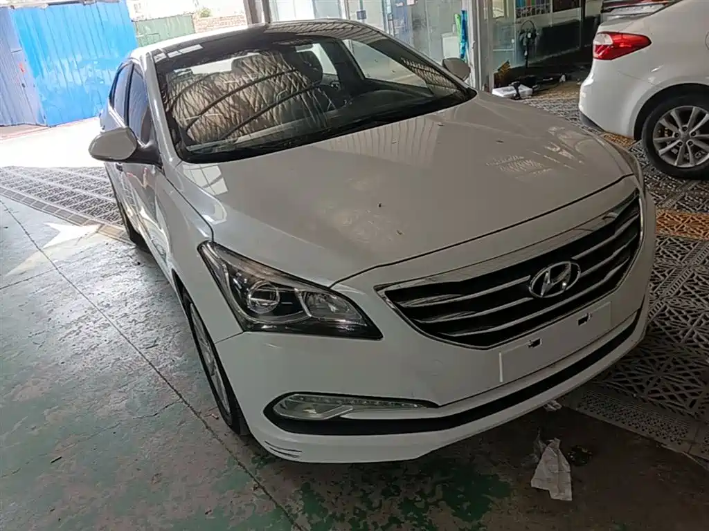 Hyundai Mistra 2014 1.8L Auto Smart GLS фото 4