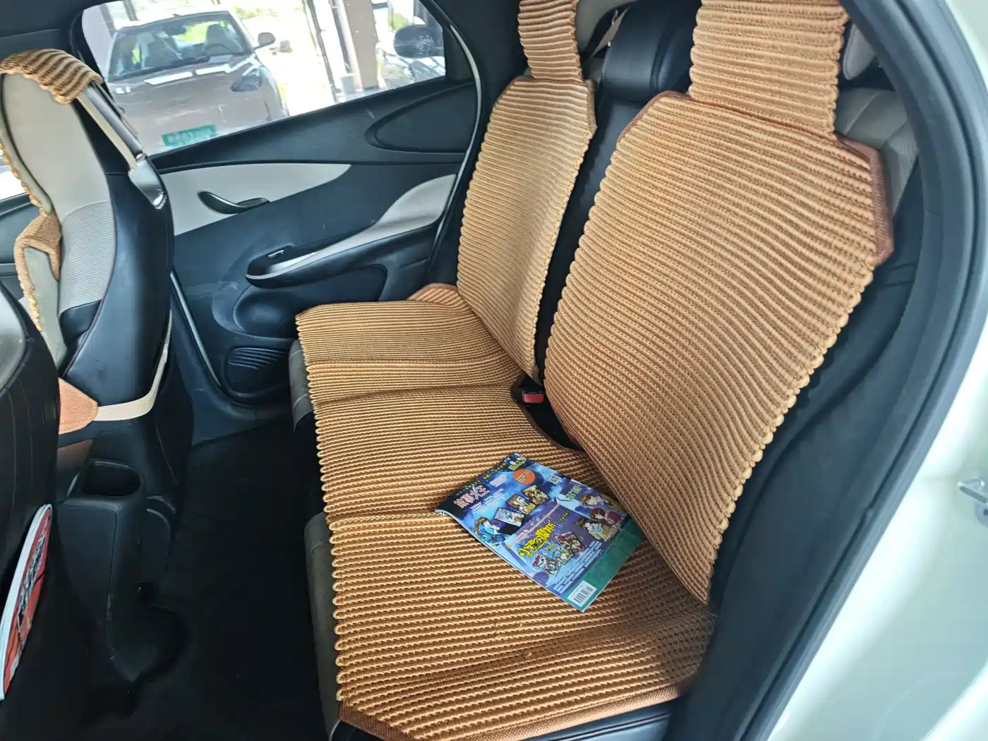 BYD Dolphin 2023 420km Fashion Edition фото 12