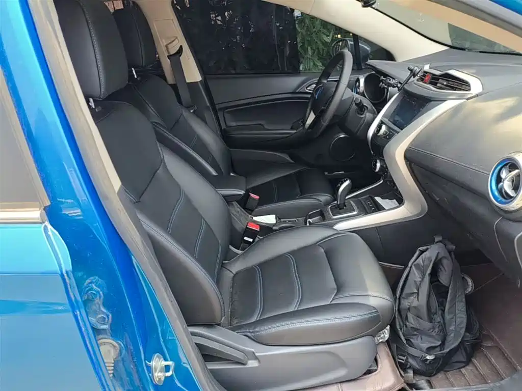 BYD Yuan New Energy 2019 EV360 Smart Connect Premium Edition фото 25