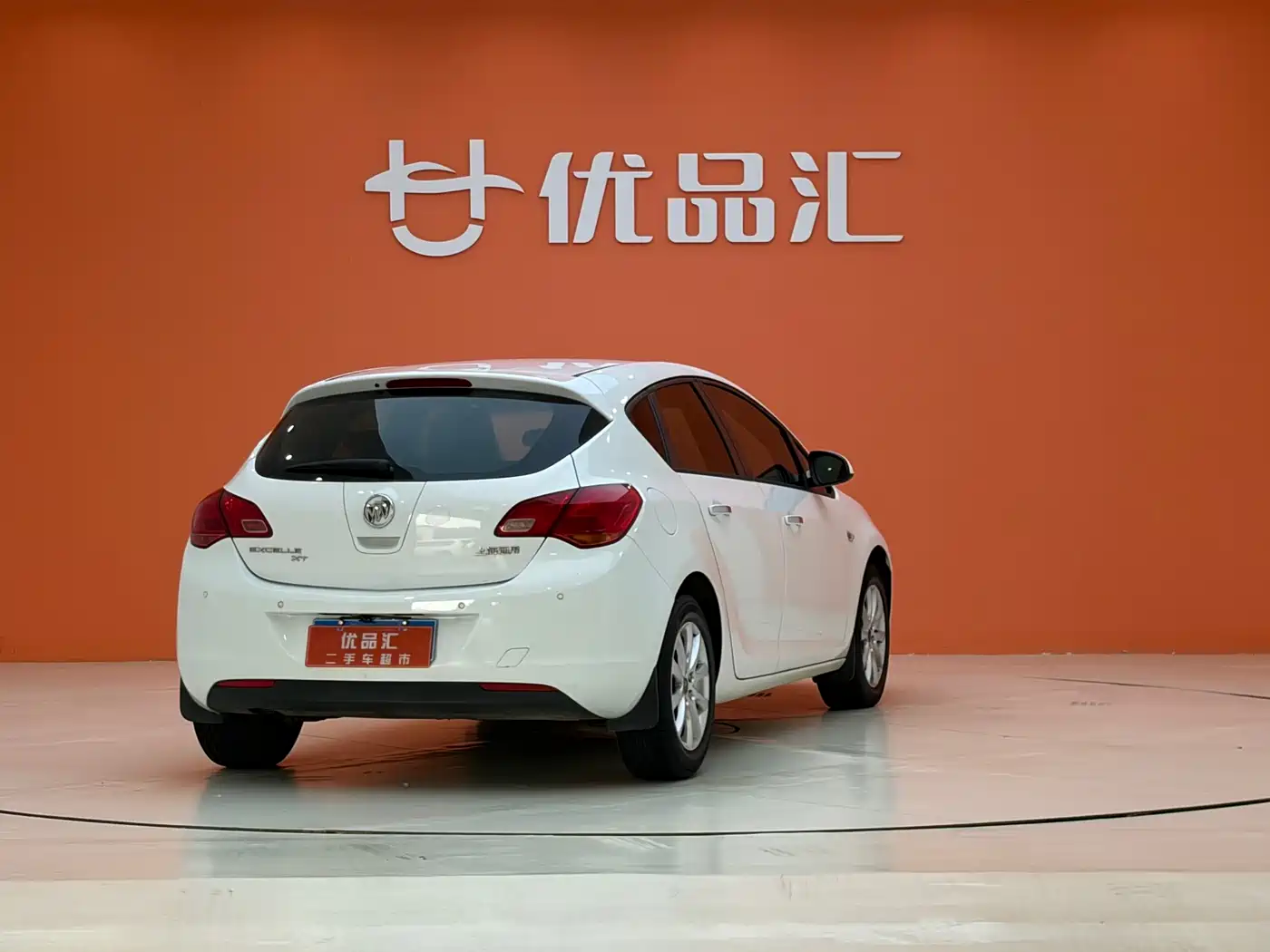 Buick Excelle 2014 XT 1.6L Automatic Fashion фото 5