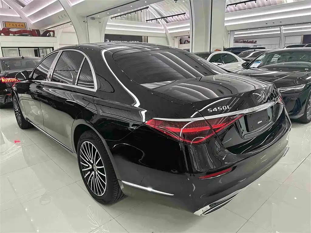 Mercedes-Benz S-Class 2024 2023 Facelift S 400 L Luxury