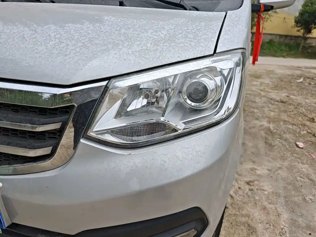 Changan Kuayue Xin Bao T3 2025 2025 Value Edition 1.4L Single Cab 2.82m Integrated Cargo Box Basic