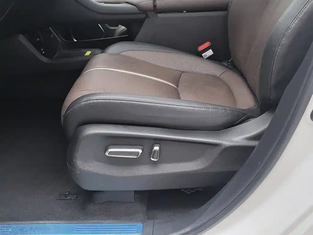 HONDA UR-V