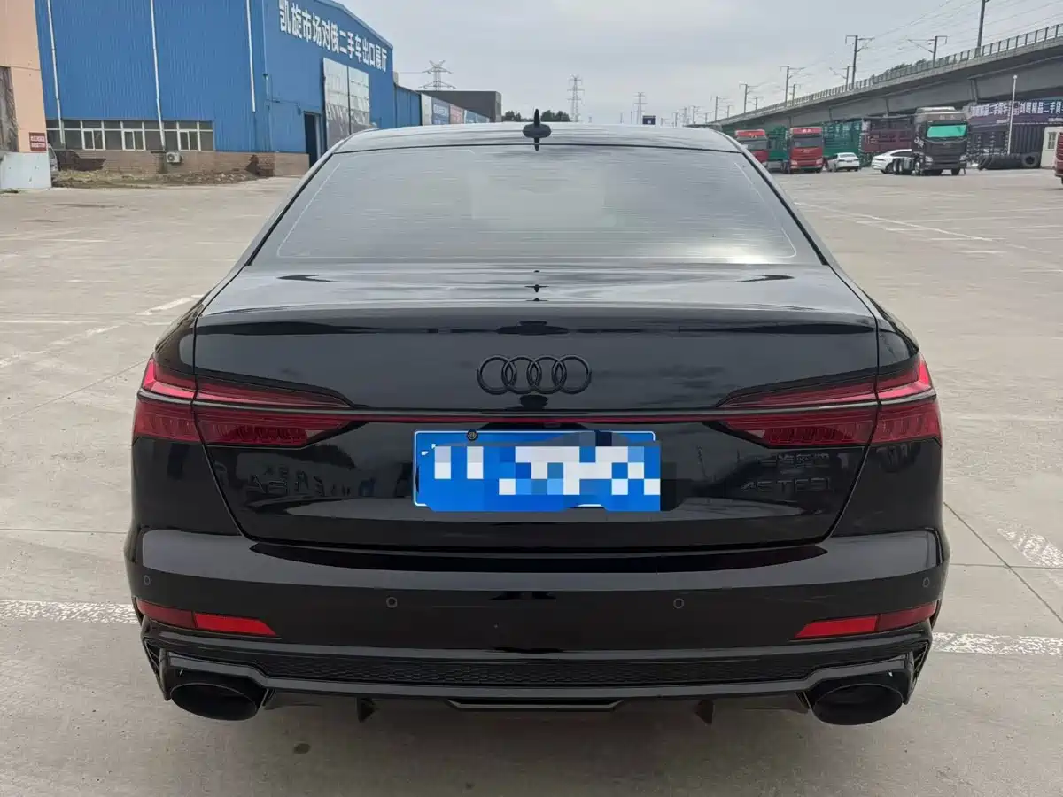 Audi A6L 2023 45 TFSI Premium Selection Dynamic фото 8