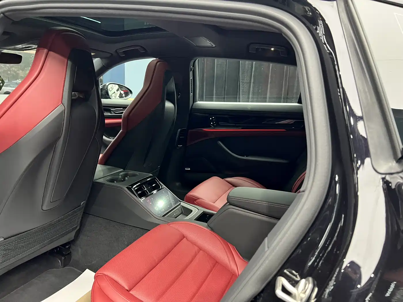 Porsche Panamera 2024 Panamera Executive Long Wheelbase 2.9T фото 15