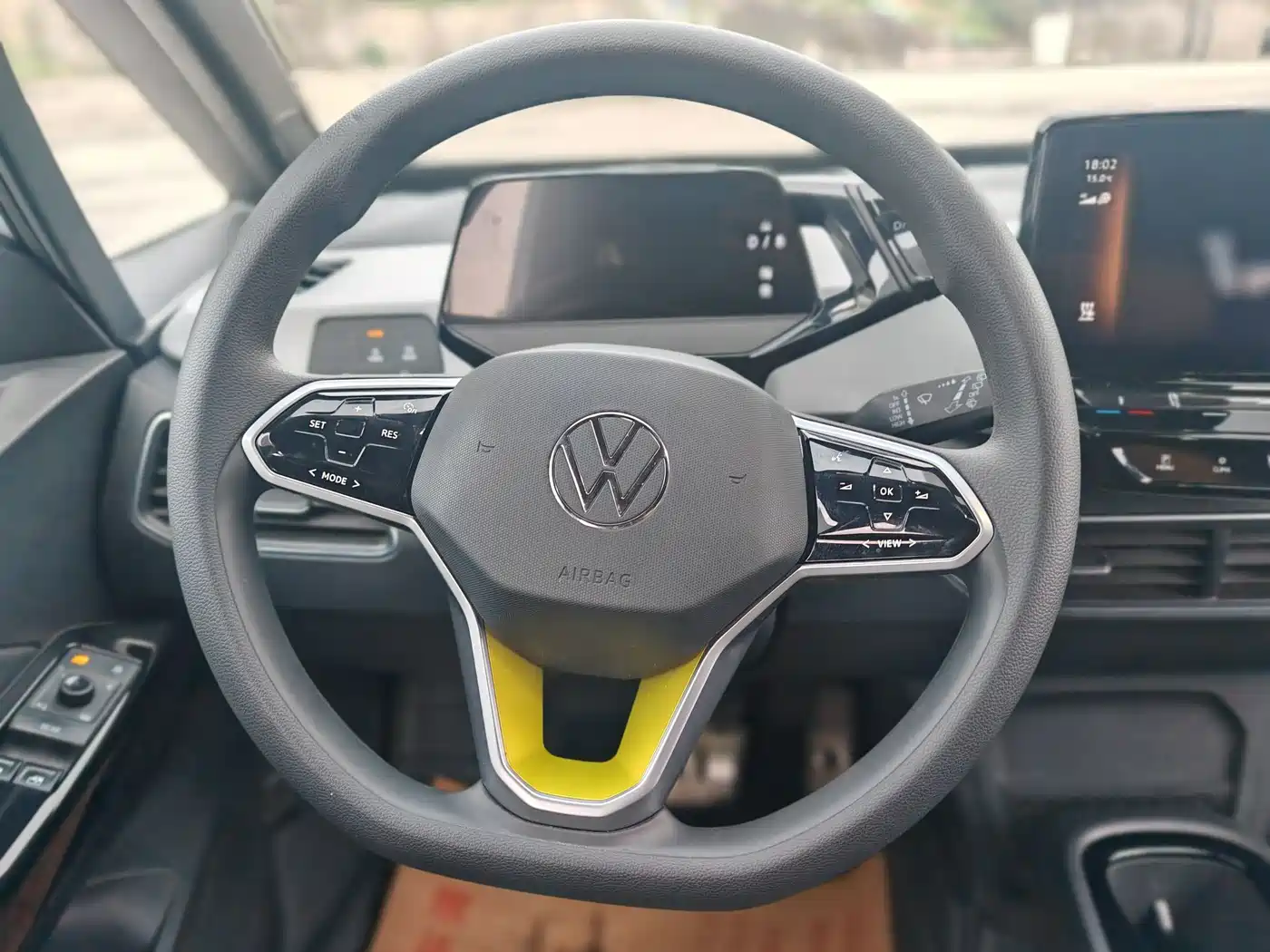 VOLKSWAGEN ID.3