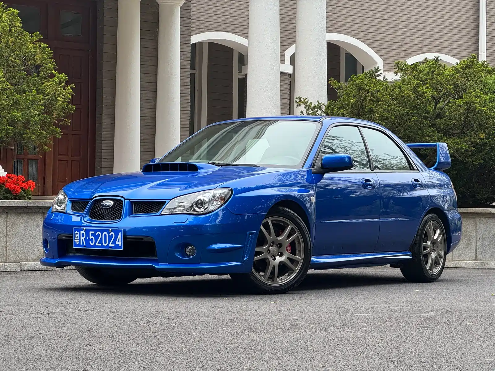 Photo 1 - Subaru Impreza