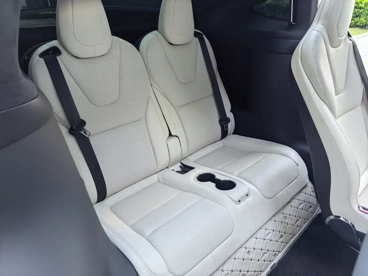 Tesla Model X 2023 Tri-motor AWD Plaid фото 23