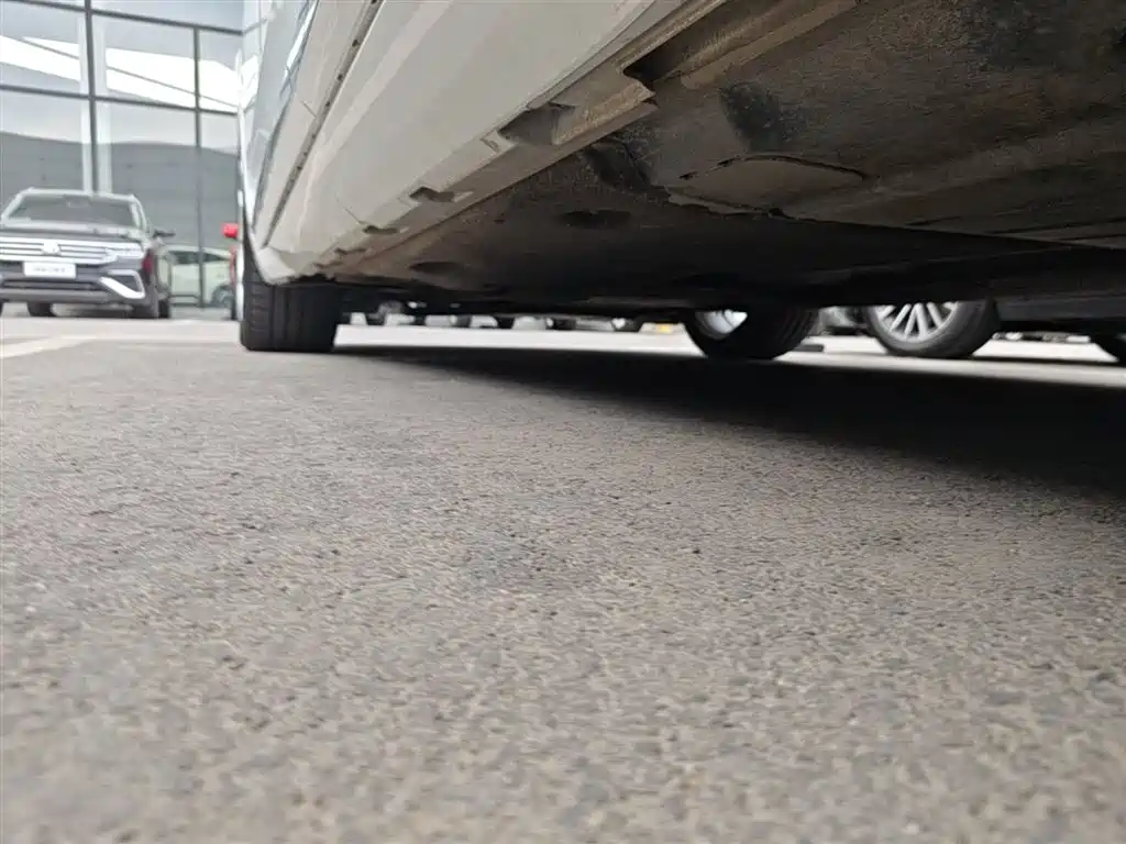 Volkswagen FAW-Volkswagen CC 2019 330TSI Elegance Edition China VI фото 22