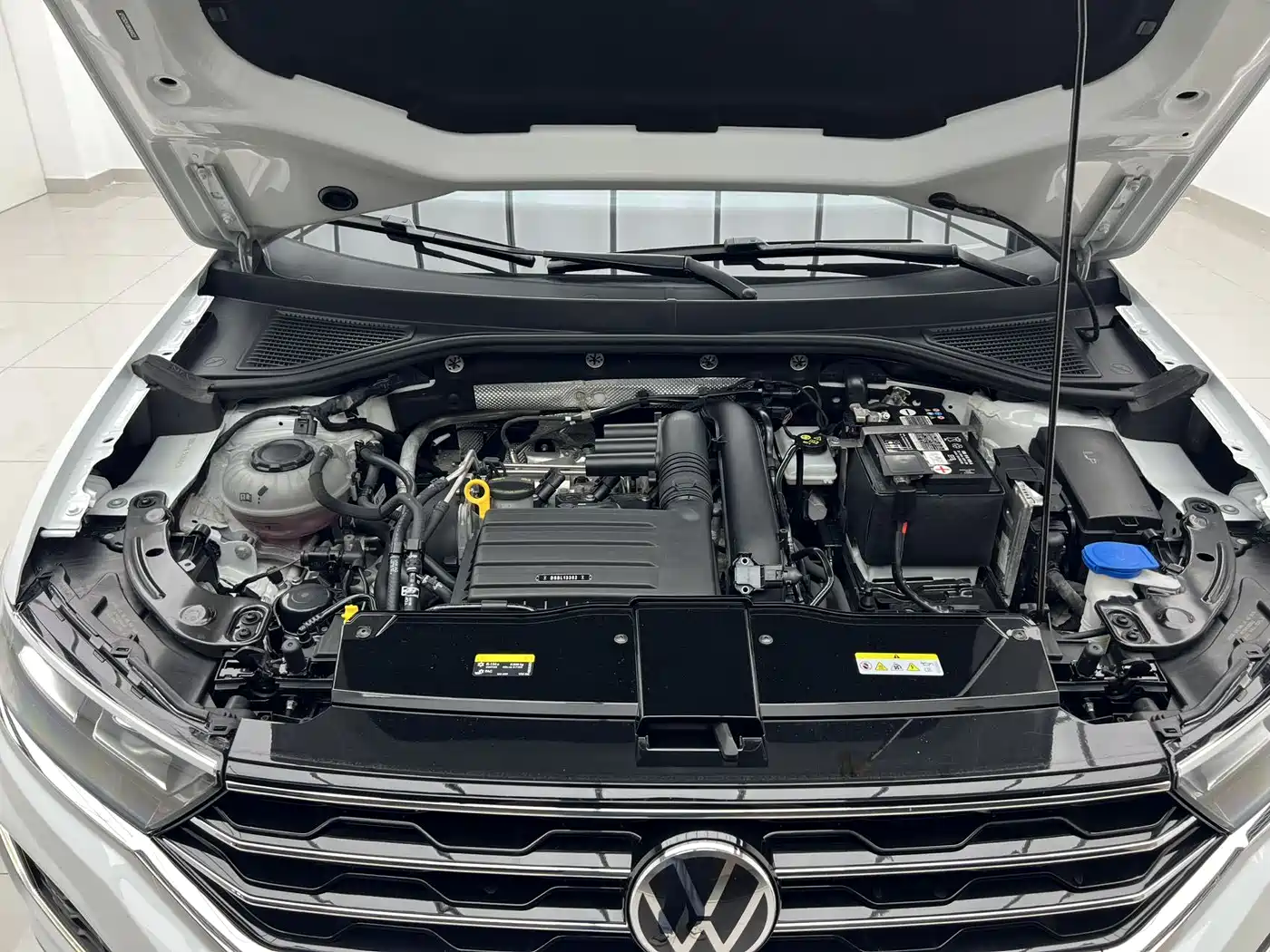 Volkswagen T-ROC 2022 280TSI DSG 2WD Comfort PLUS фото 11