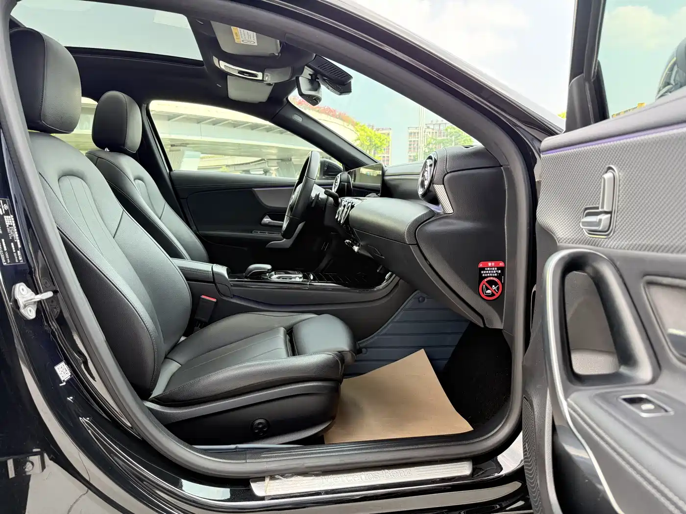 Mercedes-Benz A-Class 2019 Facelift A 200 L фото 10