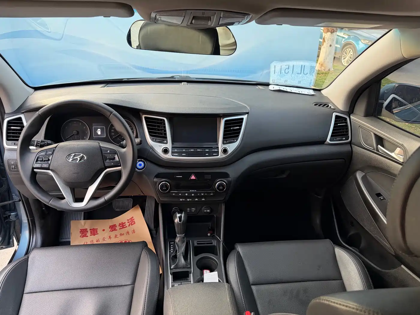 Hyundai Tucson 2018 1.6T DCT 2WD 15th Anniversary Special Edition фото 12