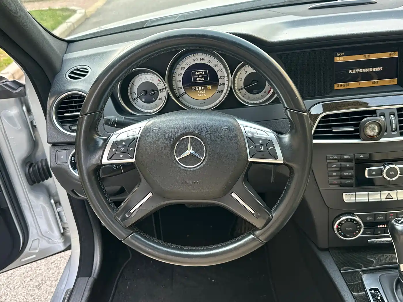 Mercedes-Benz C-Class 2011 C 200 CGI Fashion фото 11