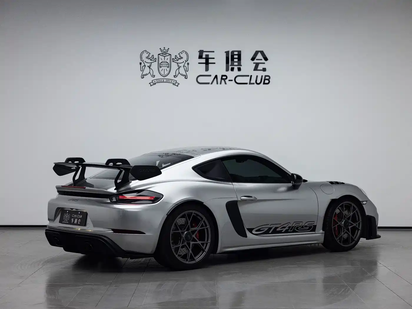 Porsche 718 2022 Cayman GT4 RS 4.0L фото 5
