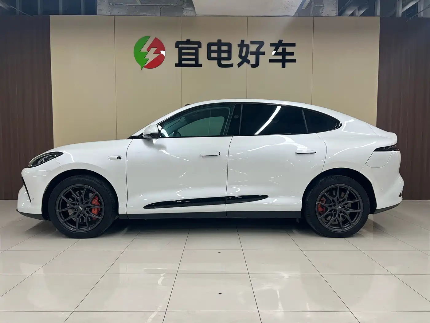 ZHIJI AUTOMOBILE ZHIJI LS6