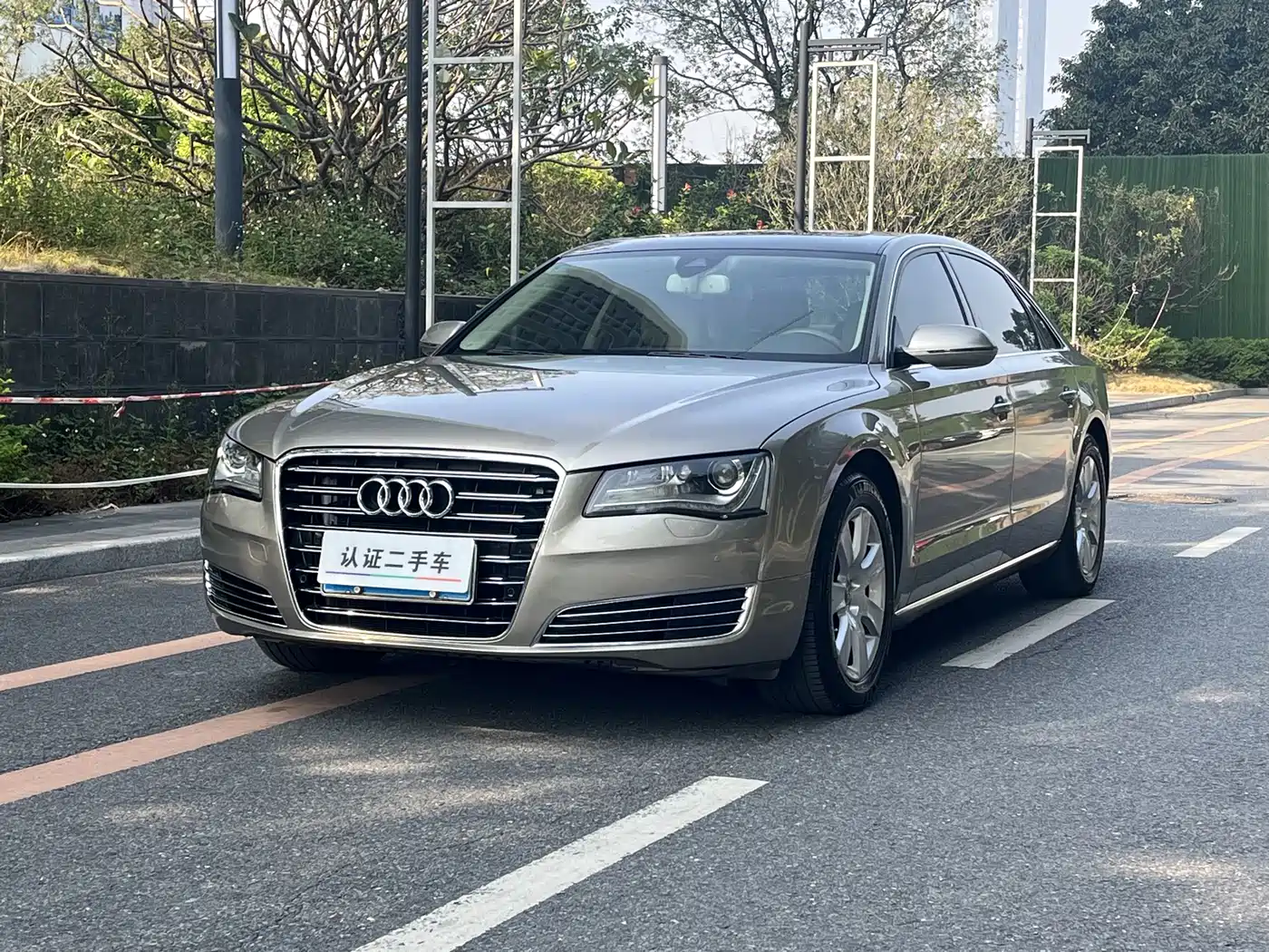 Audi A8 2013 A8L 45 TFSI quattro Comfort