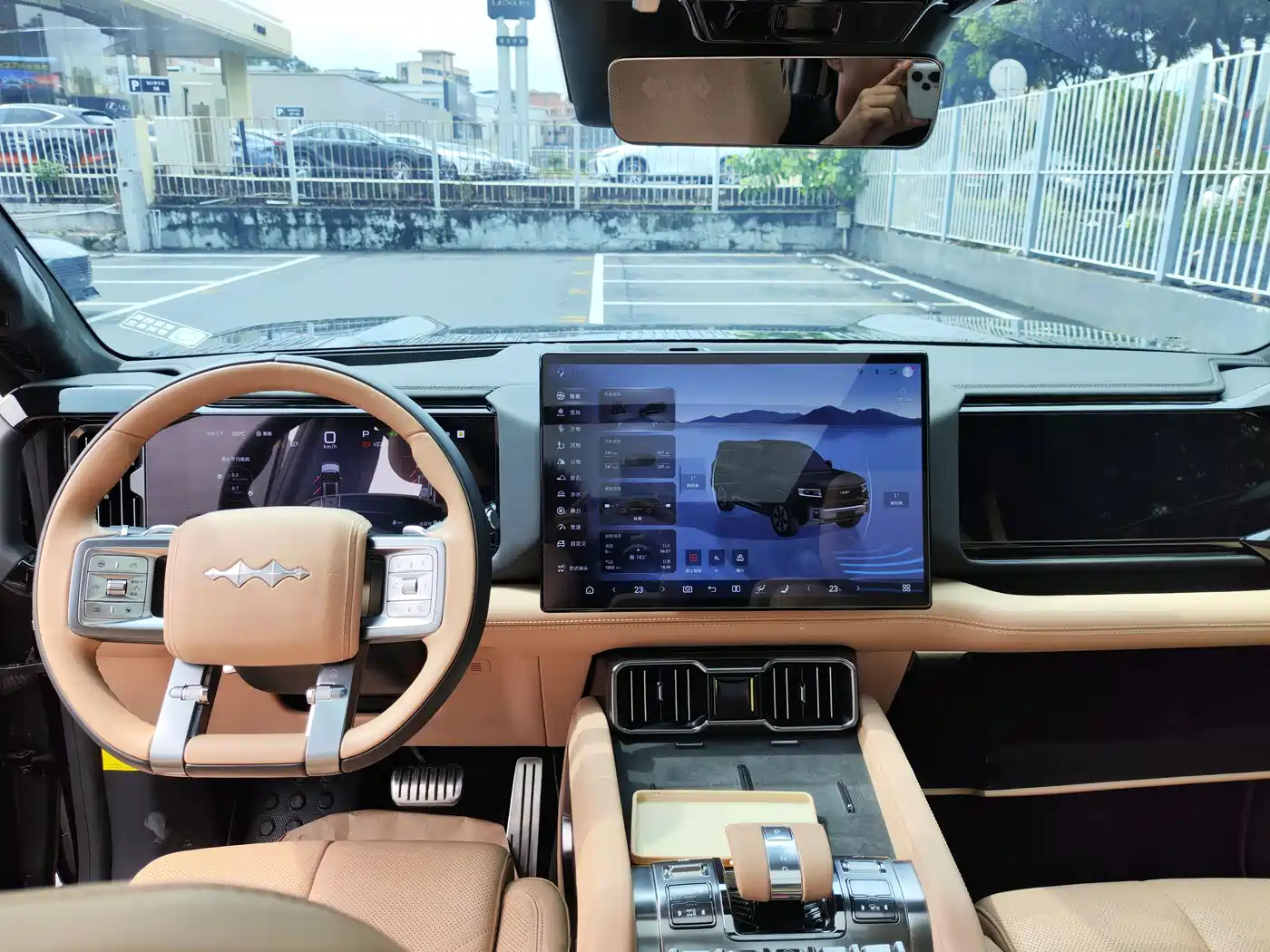 Fang Cheng Bao Leopard 8 2025 2025 Zhiyong Flagship 7-Seater