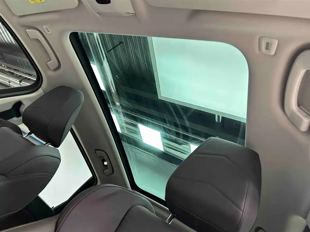 BMW X1 2023 sDrive20Li X Design Package фото 9