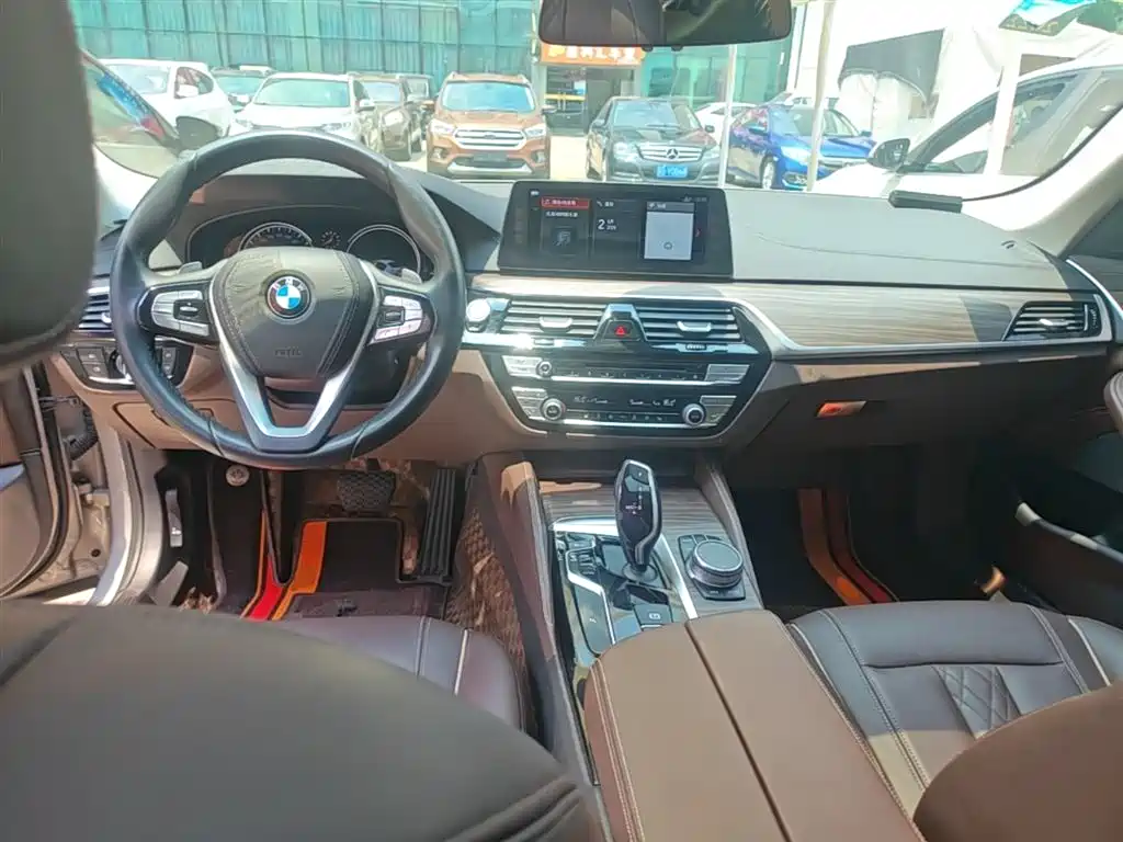BMW 5 Series 2018 Facelift 530Li Leading Luxury Package фото 10