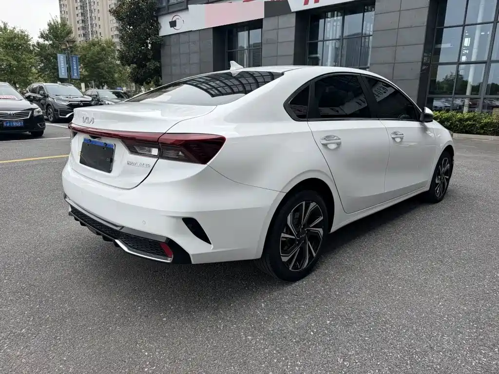 Kia K3 2023 2023 1.5L CVT Premium Edition