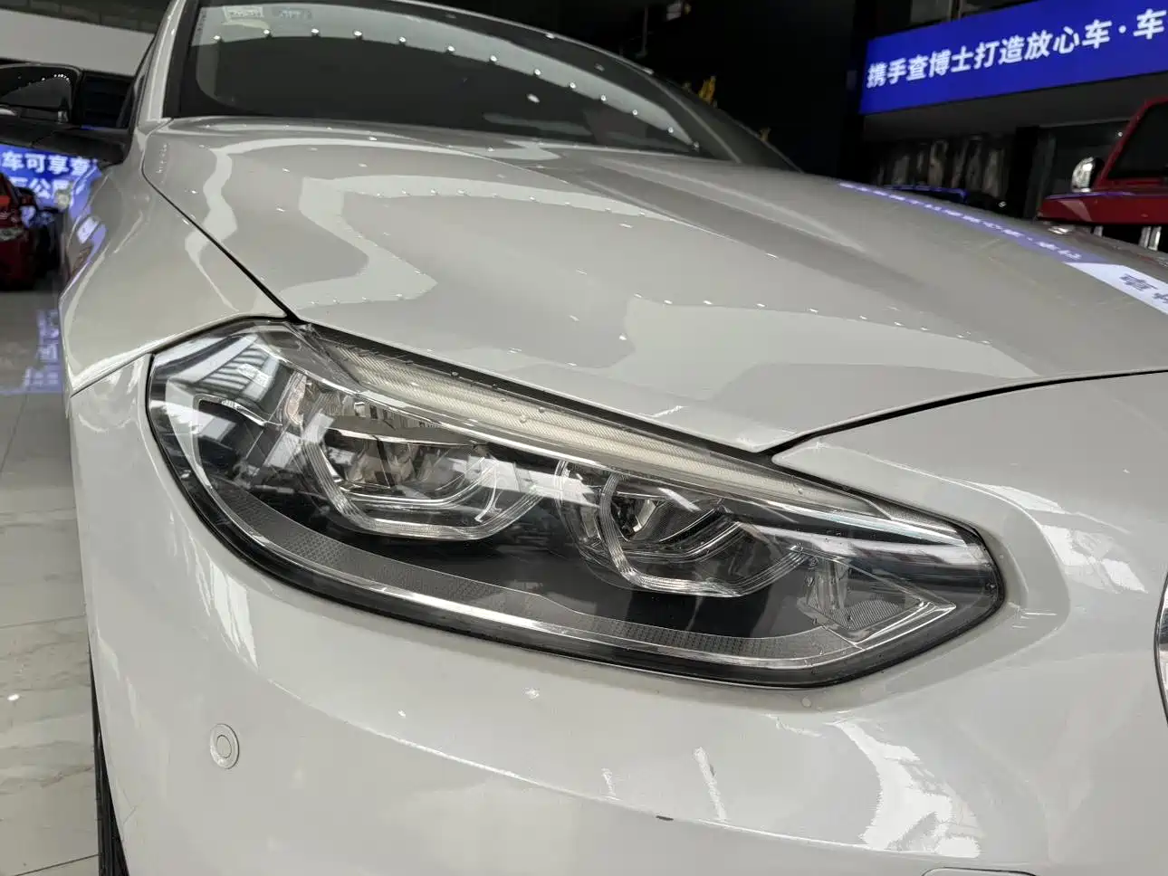 BMW 1 Series 2018 118i Sport Edition фото 9