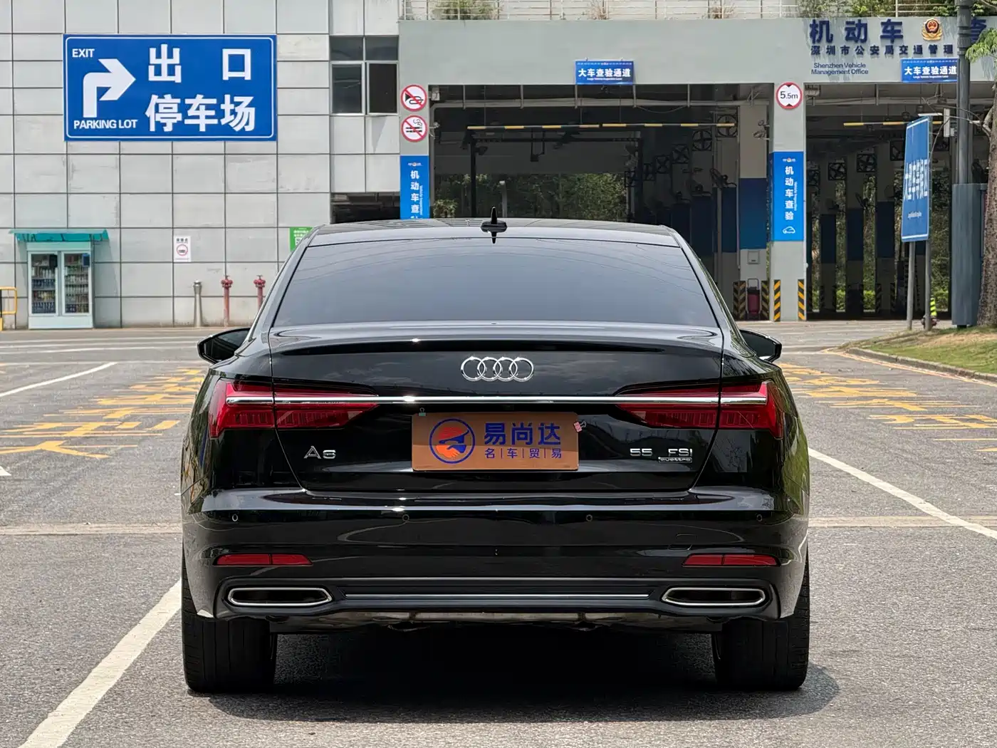 Audi A6L 2020 55 TFSI quattro Exclusive Elegance фото 12
