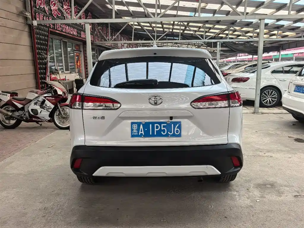 Toyota Corolla Cross 2023 2.0L Pioneer Edition фото 5