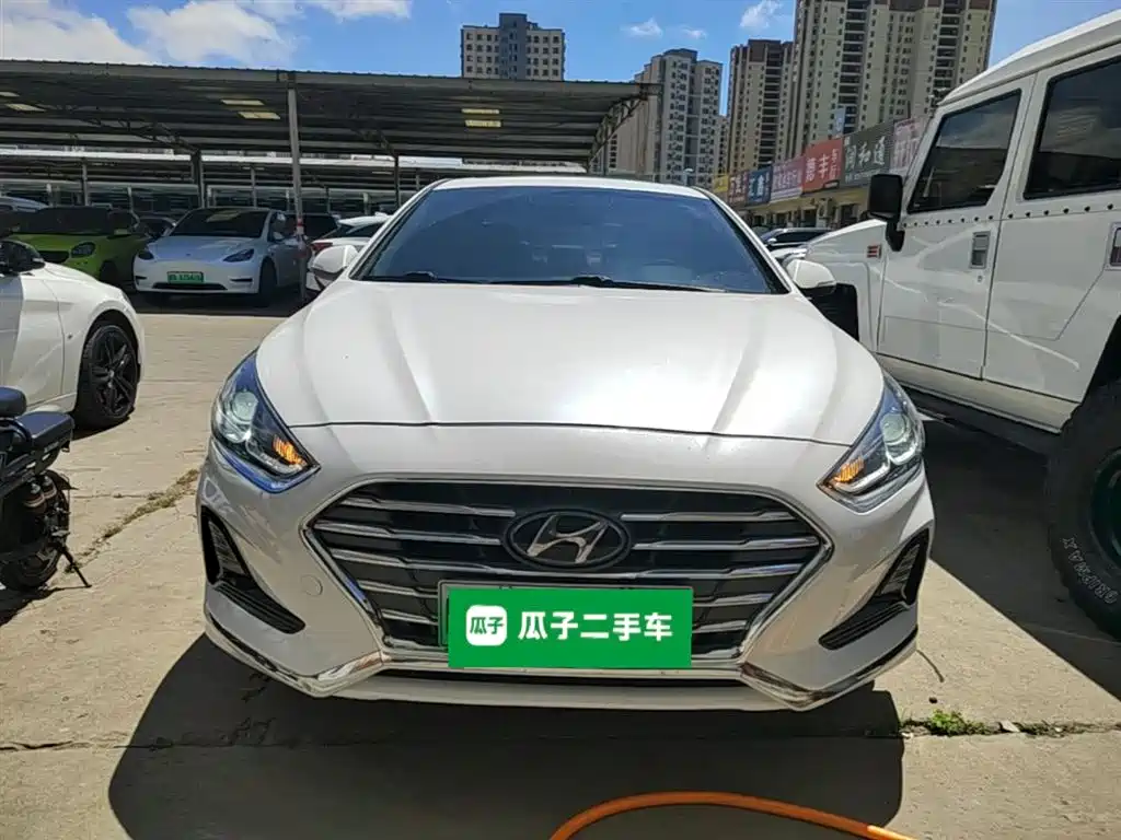 Hyundai Sonata Plug-in Hybrid 2018 2.0 PHE Smart Edition (China VI) фото 3