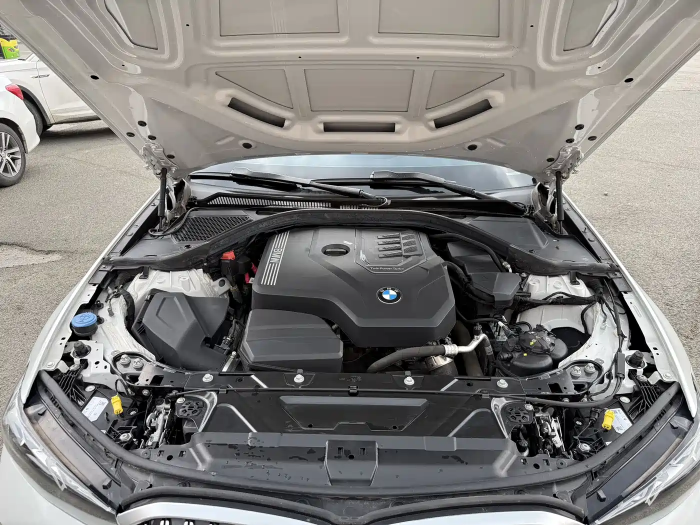 BMW 3 Series 2023 320Li M Sport Package фото 18