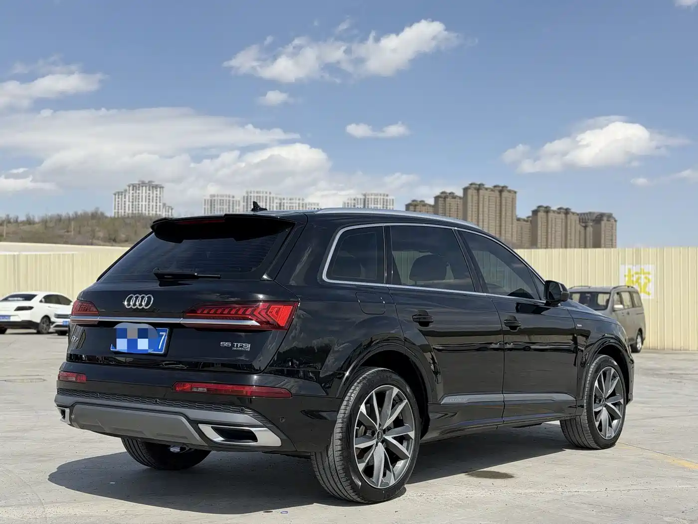 Audi Q7 2023 55 TFSI quattro S line Sport фото 9