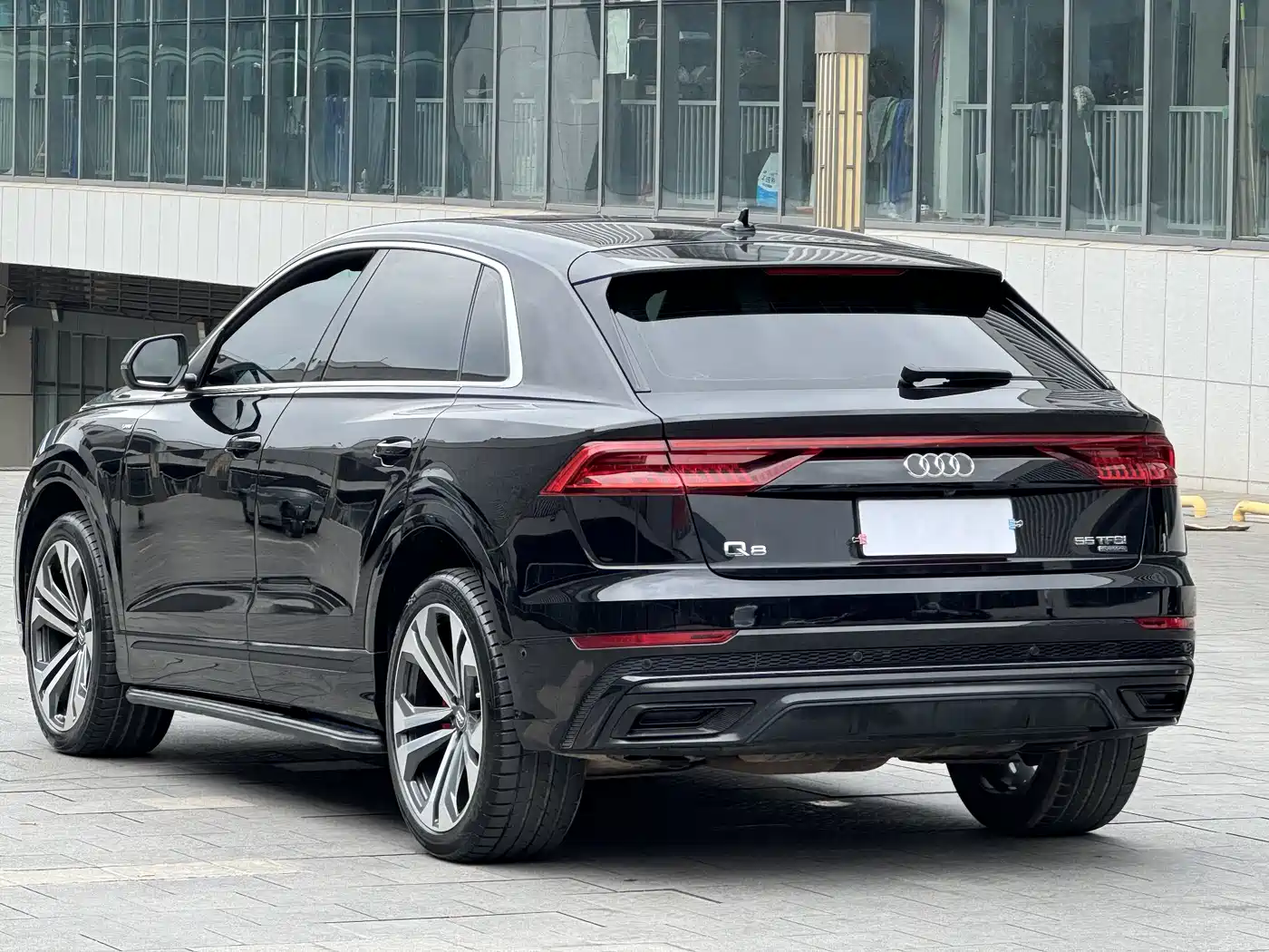 Audi Q8 2019 55 TFSI Premium Dynamic фото 15